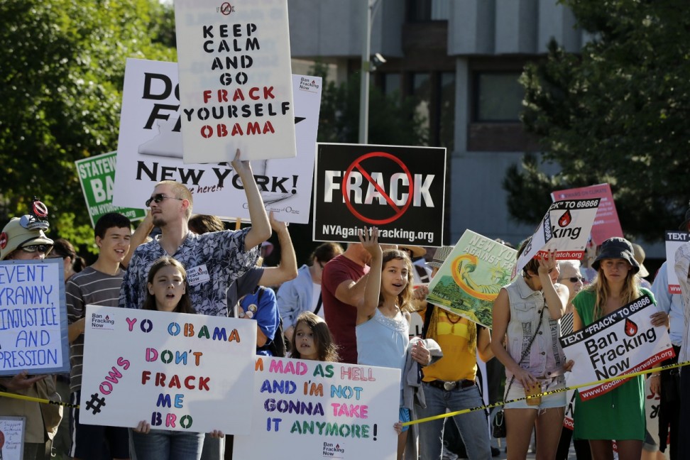 Both sides of fracking debate turn out for Obama Long Island Business