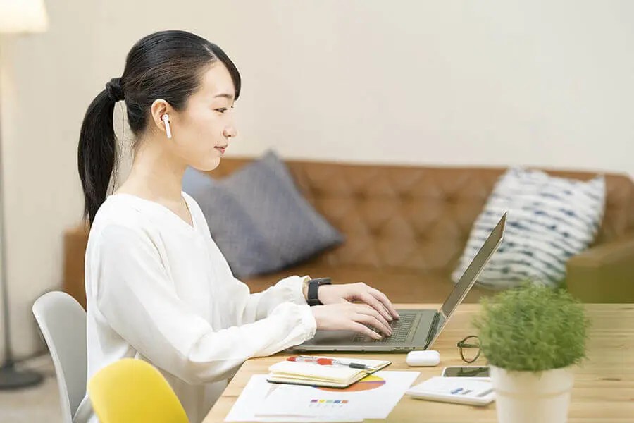 在宅でできる副業ランキング15選！自宅で稼げるおすすめの仕事は？ チャトレジョブ
