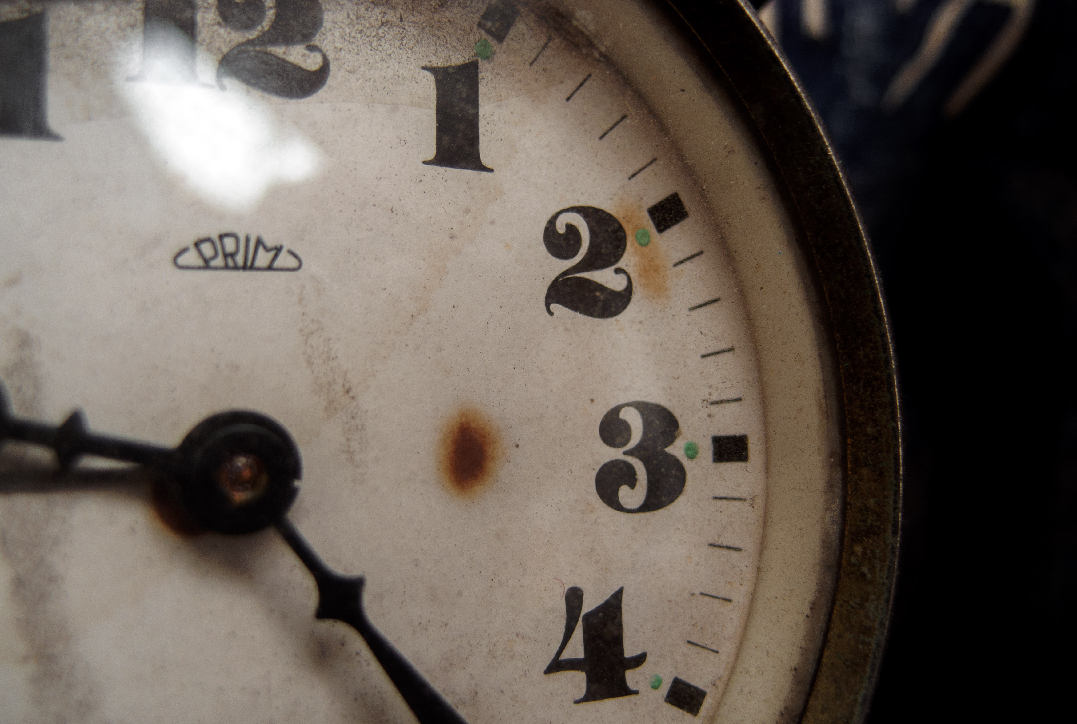 Vintage alarm clock Copyrightfree photo (by M. Vorel) LibreShot