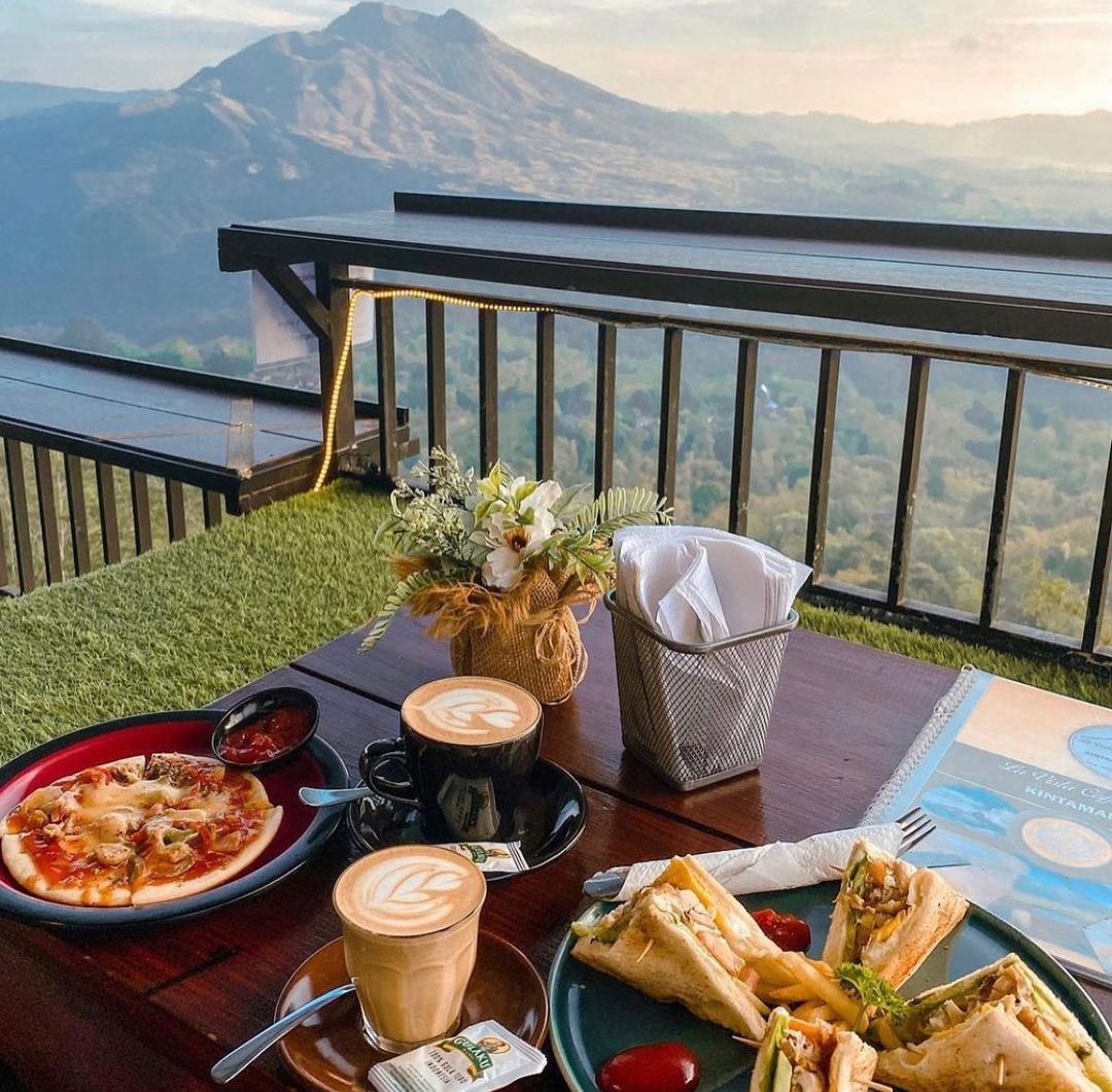 Info Lokasi, Harga Menu & Daya Tarik Wisata La Vista Coffee and