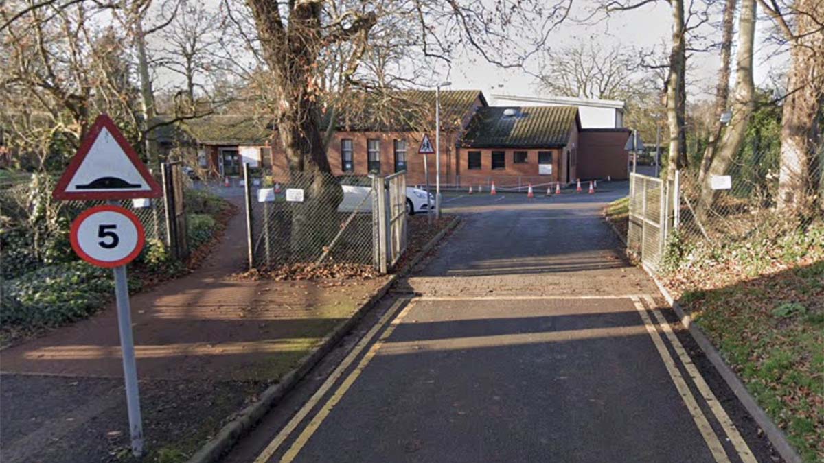 Temporary classroom plans at Lichfield school are approved Lichfield