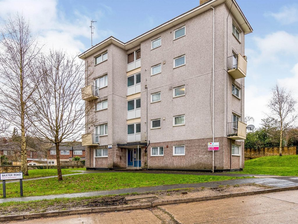 Studio for sale in Baxter Road, Southampton SO19, £60,000 Zoopla