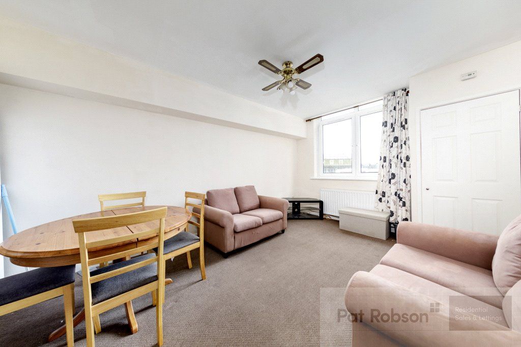 1 bed property to rent in Bath Lane Flat 10, Clayton House Flat 10