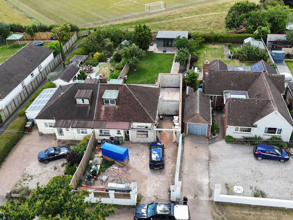 3 bed semidetached bungalow for sale in 77 Newcourt Road, Topsham