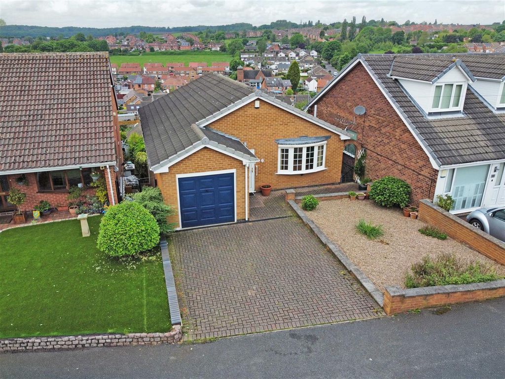 3 bed detached house for sale in Kempton Drive, Arnold, Nottingham NG5