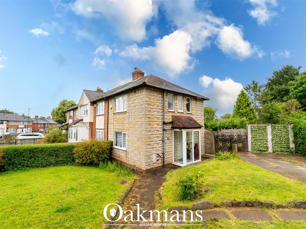 2 bed end terrace house for sale in St. Heliers Road, Northfield