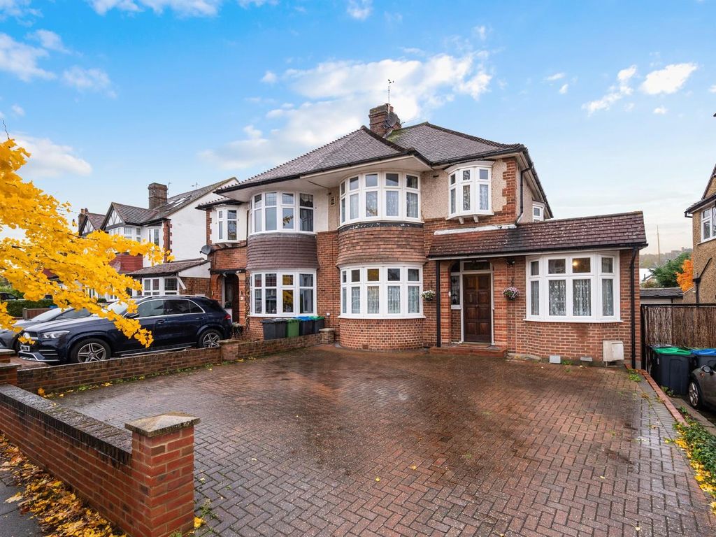 4 bed semidetached house for sale in Highdown, Old Malden, Worcester Park KT4, £845,000 Zoopla