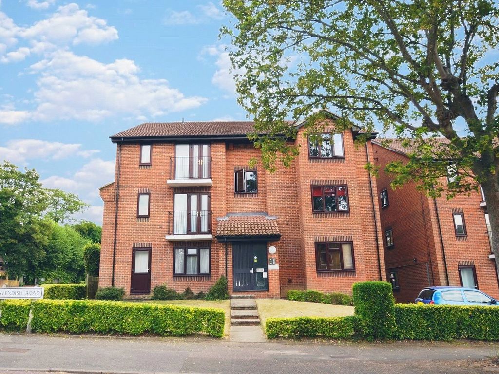 Studio to rent in Cavendish Road, Sutton, Surrey SM2, £995 pcm Zoopla