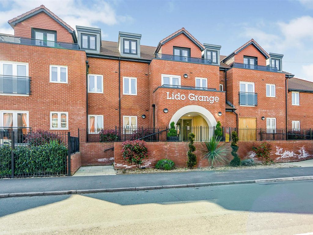 2 bed flat for sale in Sandy Lane, Prestatyn LL19, £200,000 Zoopla