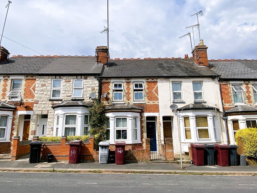 4 bed terraced house for sale in Franklin Street, Reading, Berkshire