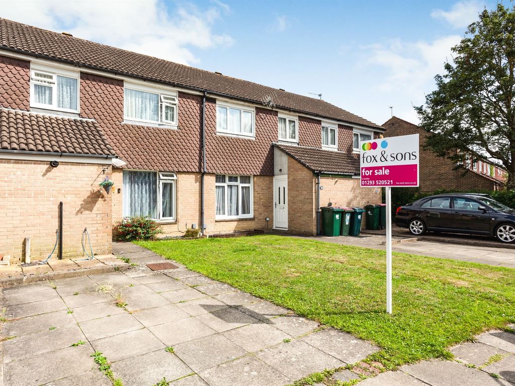 3 bed terraced house for sale in Brettingham Close, Bewbush, Crawley