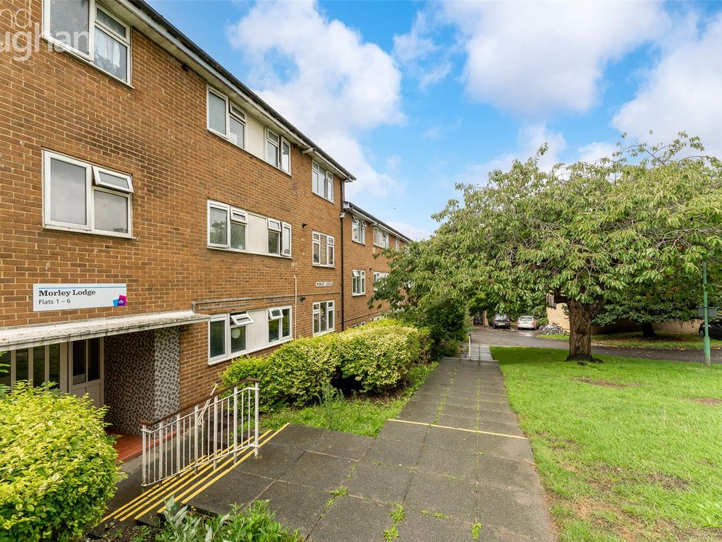 2 bed flat for sale in Wellington Road, Brighton, East Sussex BN2 Zoopla