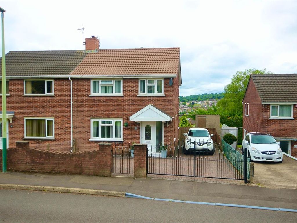 3 bed semidetached house for sale in Britannia Walk, Pengam, Blackwood