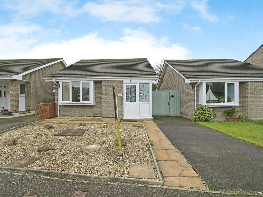 2 bed bungalow for sale in Vyvyan Drive, Quintrell Downs, Newquay