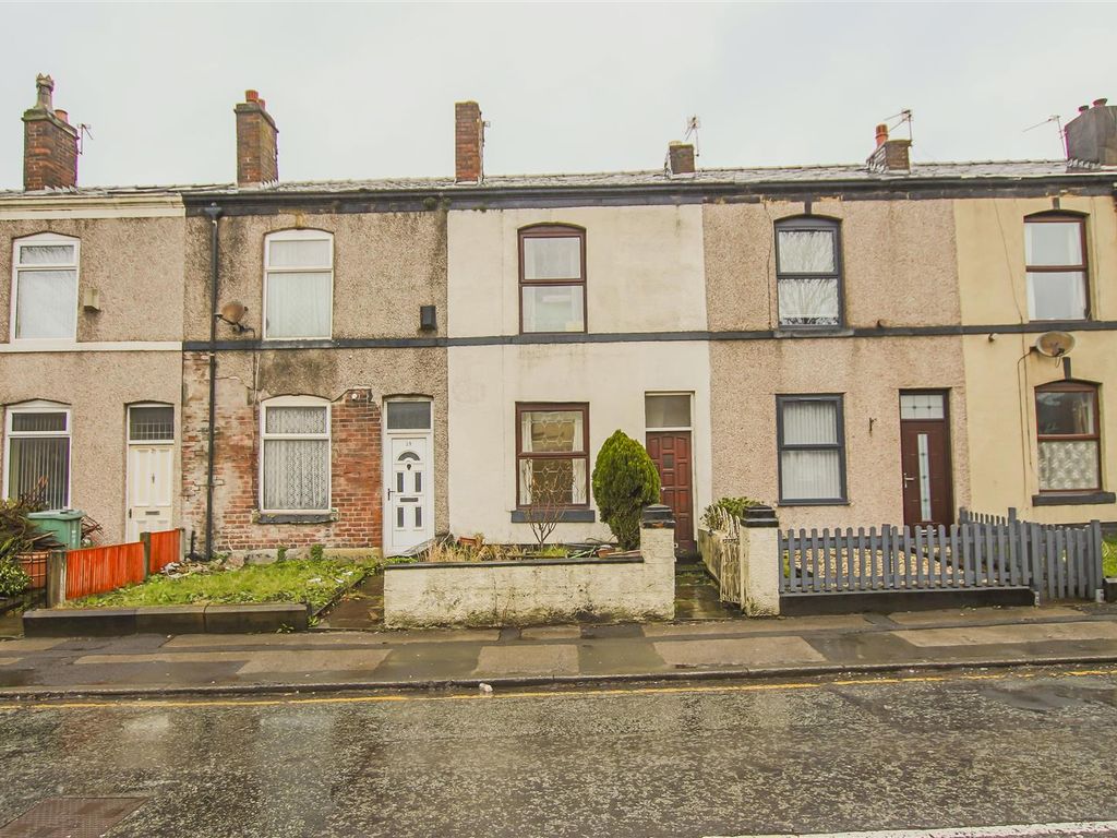 2 bed terraced house for sale in Bond Street, Bury BL9, £95,000 Zoopla