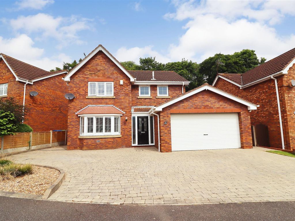 4 bed detached house for sale in Acorn Way, Hessle HU13, £400,000 Zoopla