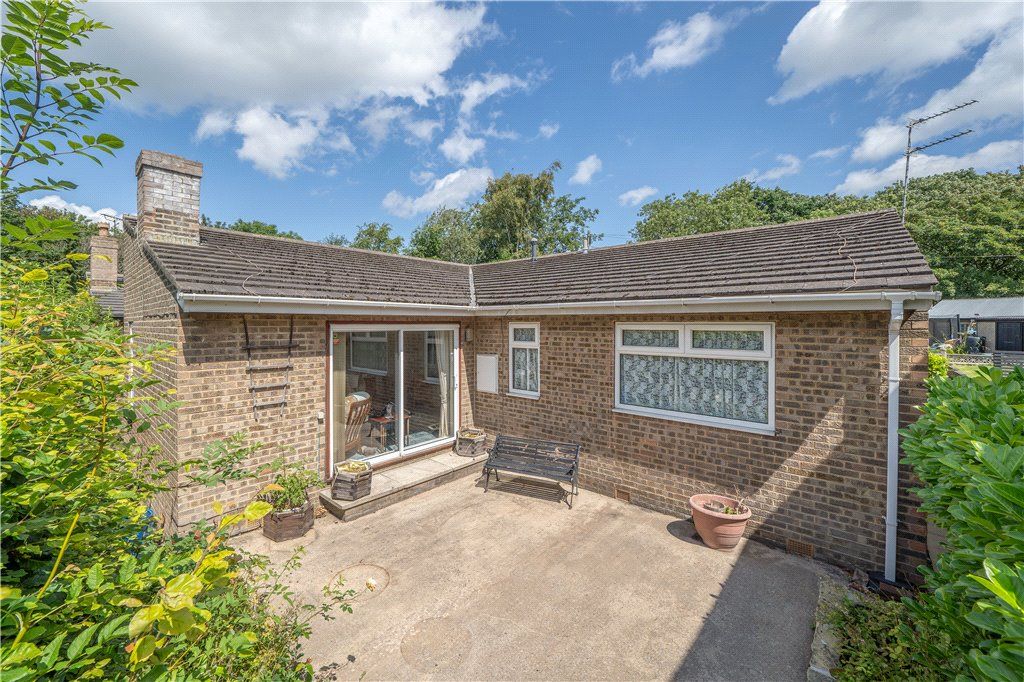 3 bed bungalow for sale in Whack House Lane, Yeadon, Leeds, West