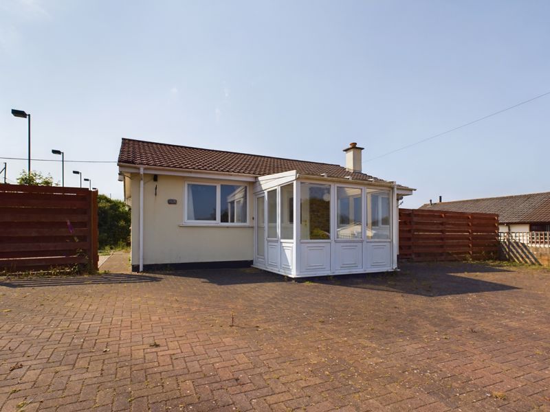 3 bed detached bungalow for sale in Trevingey Parc, Redruth TR15 Zoopla
