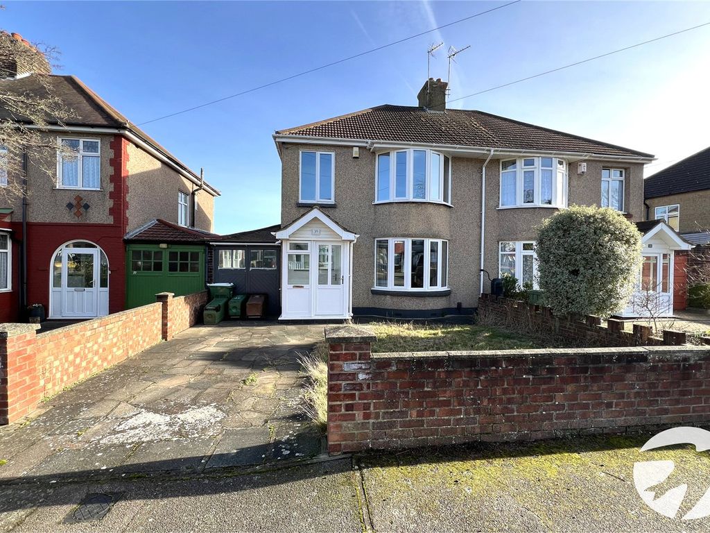 3 bed semidetached house for sale in Marne Avenue, Welling, Kent DA16