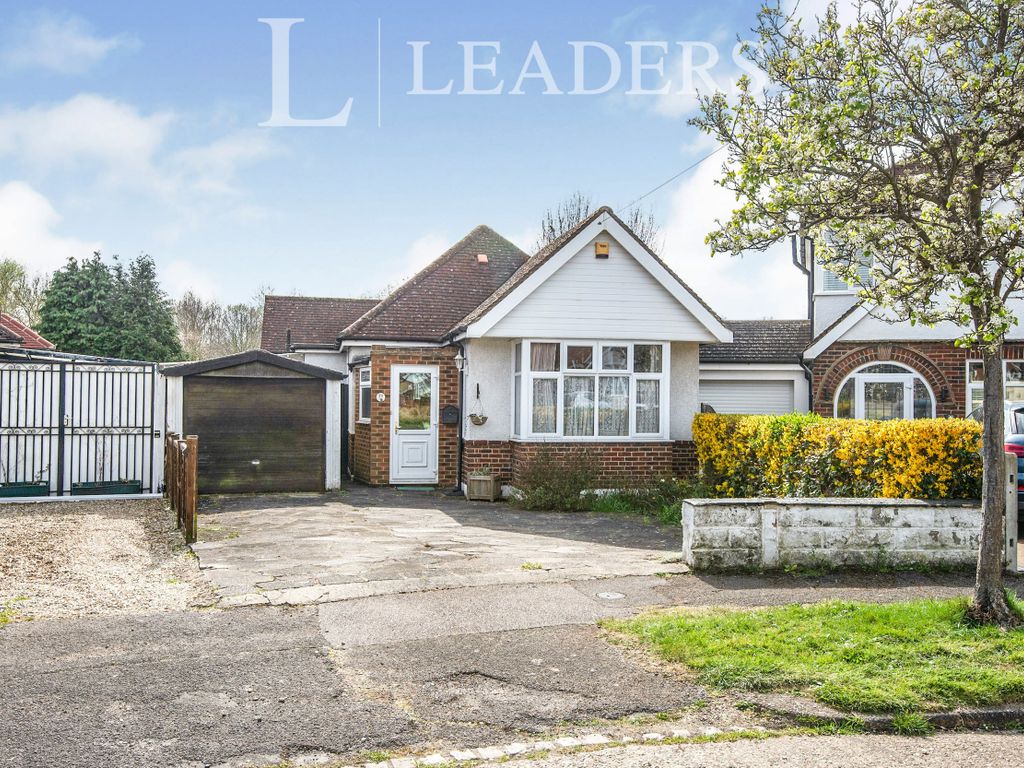 2 bed bungalow to rent in West Mead, Ewell, Epsom KT19, £1,700 pcm Zoopla