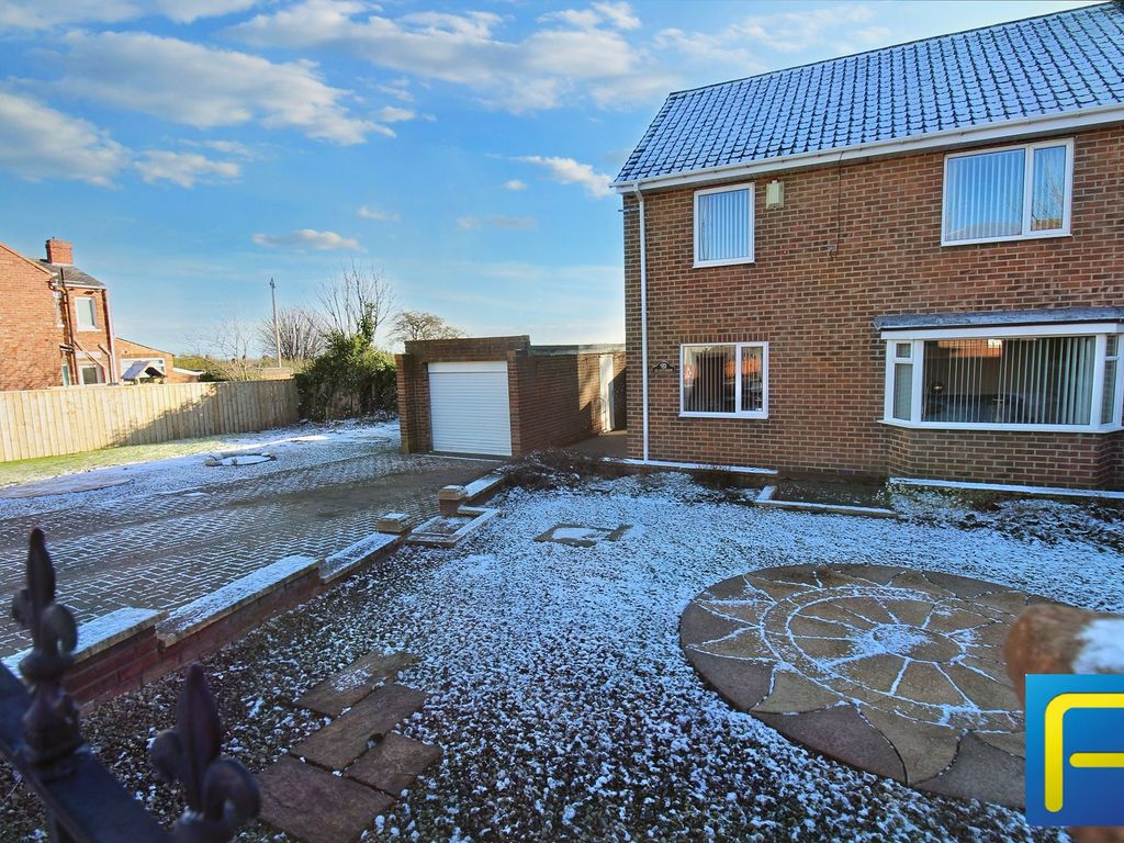 3 bed semidetached house for sale in Burdon Lane, Ryhope, Sunderland