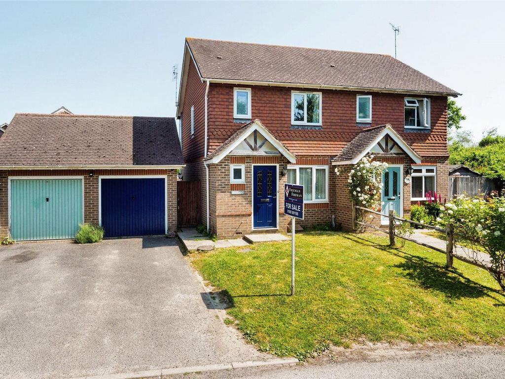 2 bed semidetached house for sale in Lane, Robertsbridge, East Sussex TN32 Zoopla