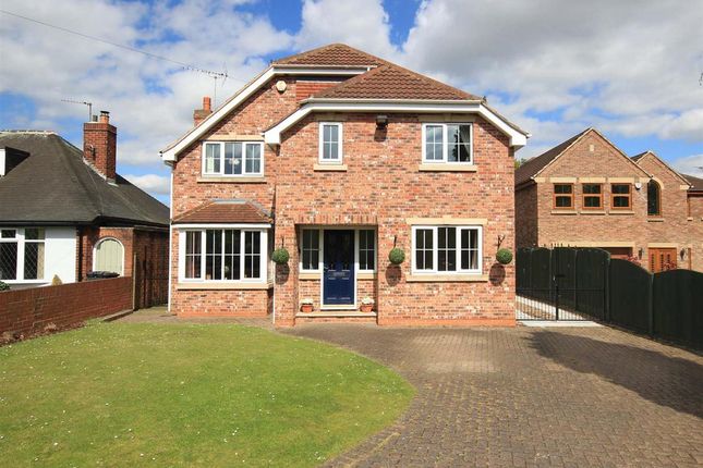 5 bed detached house for sale in Bawtry Road, Bessacarr, Doncaster DN4