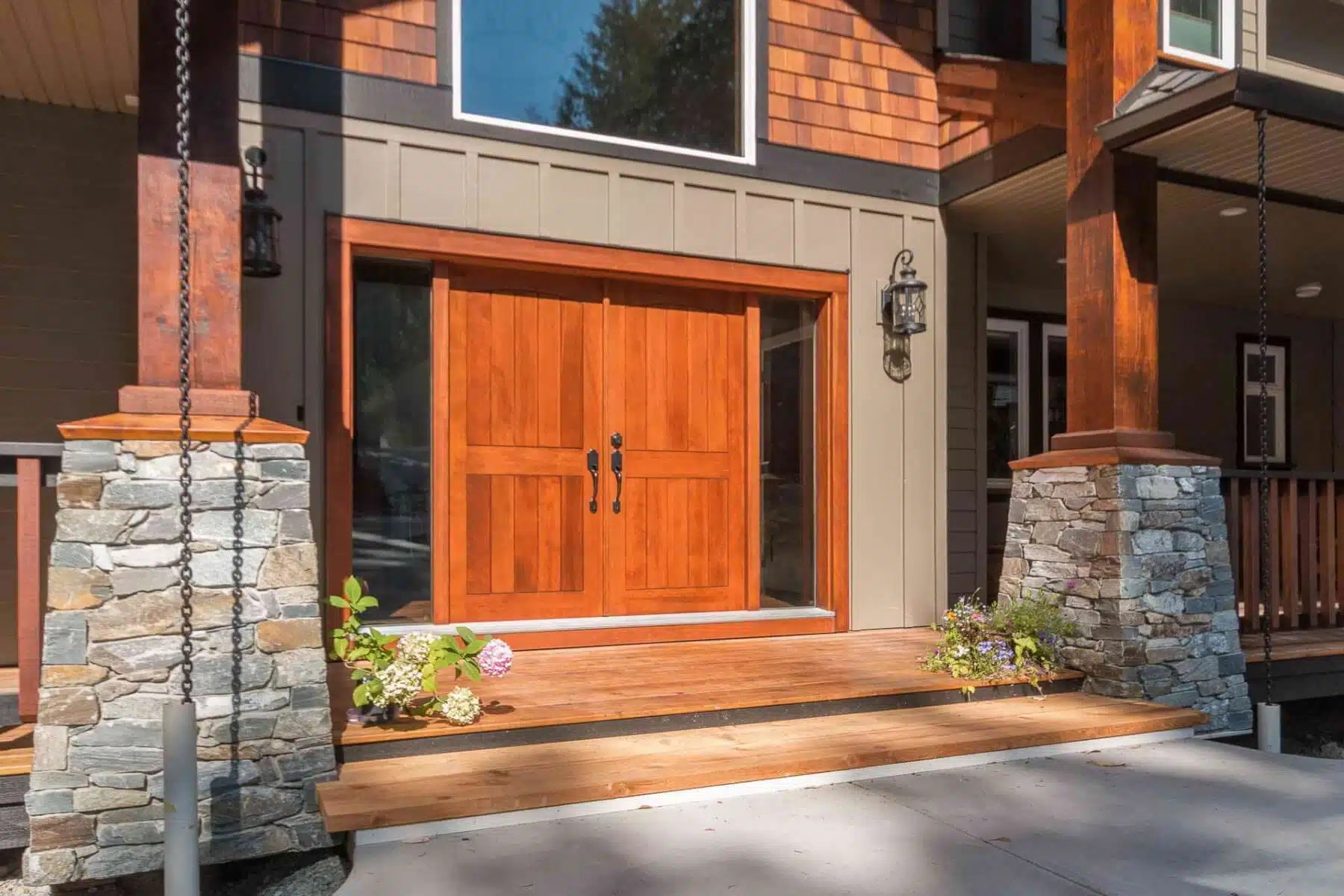 Executive Deep Cove LIDA Construction