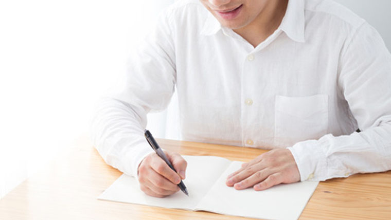 万年筆インクの汚れを落とす方法 | 逸品の小部屋 ボールペンのインク汚れの洗濯方法と上手な落とし方！ワイシャツもキレイに | Lidea(リディア) By Lion