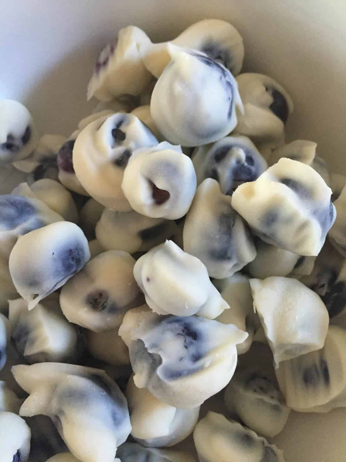 Healthy Frozen Yogurt Covered Blueberries