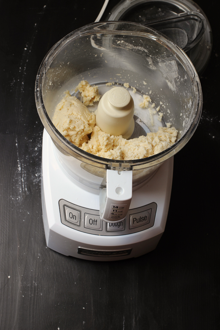 How to Make 12 Different Christmas Cookies Without Going Insane