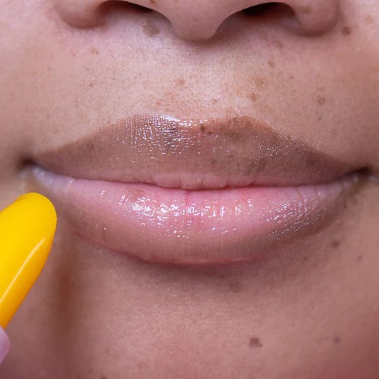 Unveiling the Secret Transforming Lips from Dark to Darling with Dr
