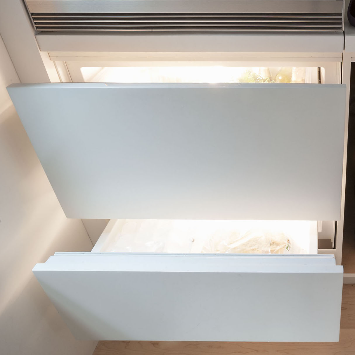 A Guide to Buying a Refrigerator for Small Apartments - LifeEdited