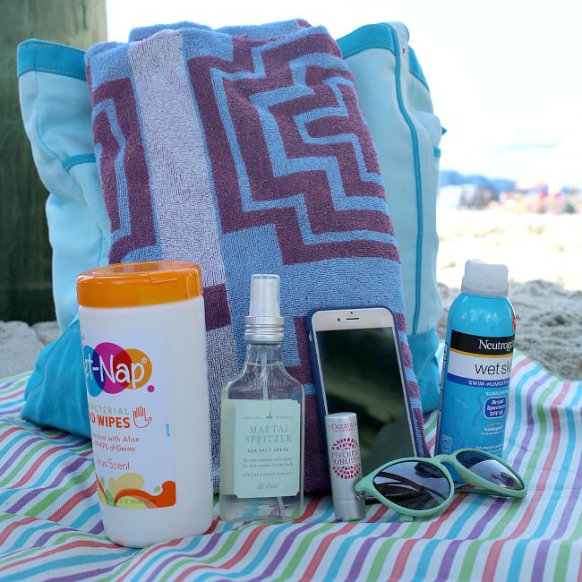 Beach Essentials MustTake Items for a Day at the Beach Life. Family