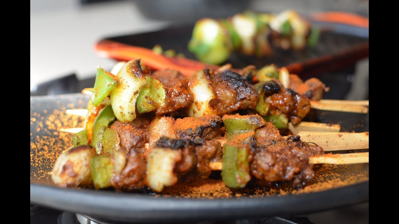 7 Easy Meals To Cook For A Date