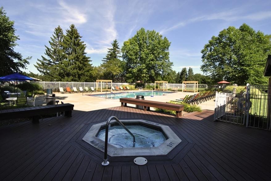 Renting at Waterford Square Apartments in Waterford, MI Life Happens