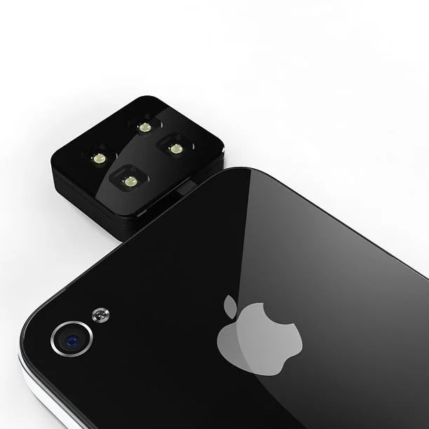 iblazr, a new Universal LED Flash for iPhone and Other Smartphones