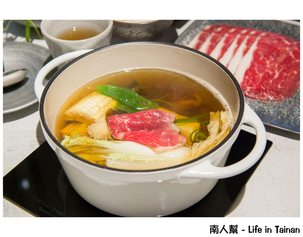 【台南鍋物】像美術館的火鍋店｜小火鍋｜平價鍋物179元起~有你真好火鍋沙龍