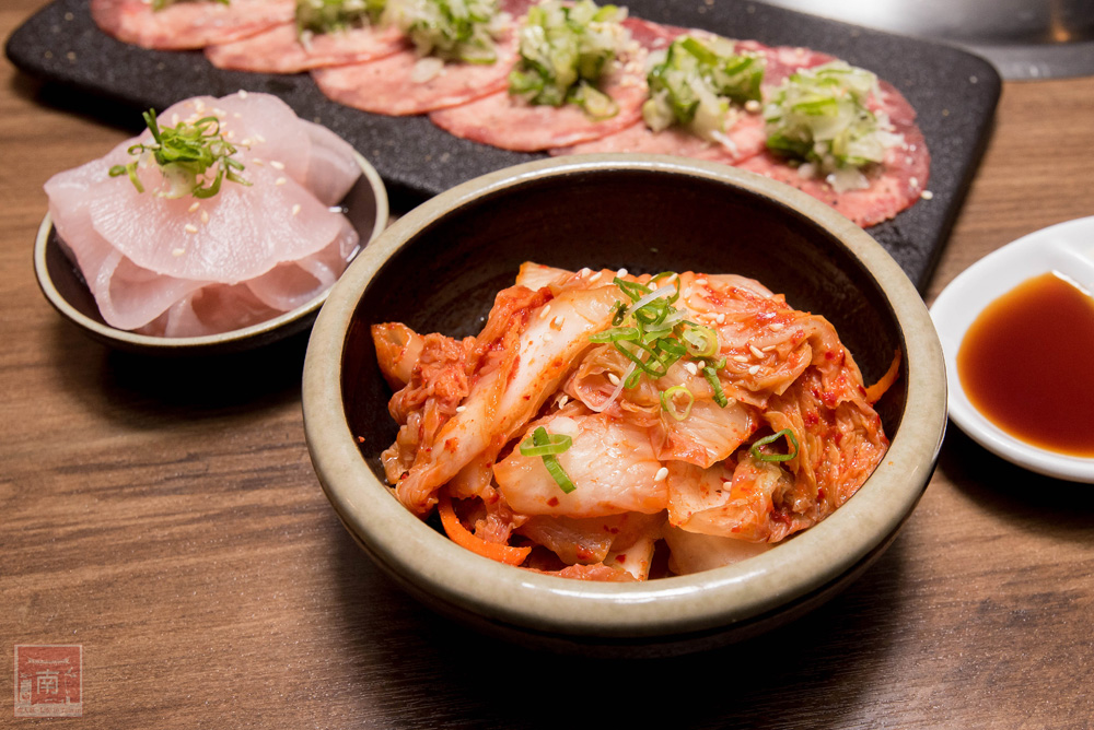 【臺南美食】台南燒肉店｜傳承正統日式燒肉文化｜手切冷藏頂級肉品｜店員的協助讓燒肉變好吃了｜多人和一個人都適合的燒肉店~~壹心燒肉台南安平店