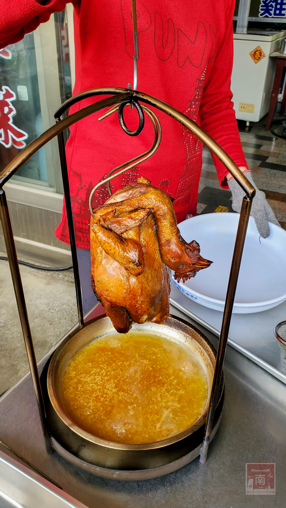 【臺南美食】經濟實惠合菜餐廳|呷粗飽的好地方|八菜一湯2000元|桶子雞合菜|三杯雞合菜~國華經濟餐廳 【臺南美食】經濟實惠合菜餐廳|呷粗飽的好地方|八菜一湯2000元|桶子雞合菜|三杯雞合菜~國華經濟餐廳