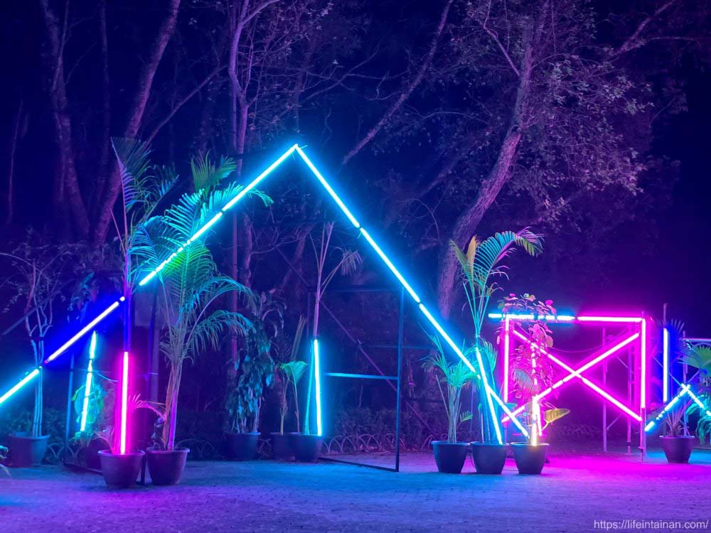 【2026龍崎光節：空山祭《山林呼喚》】十四組國內外藝術家進駐山城，結合地景、聲光、AI與互動科技，打造冬季限定「山林光影藝廊」，讓整座龍崎化身會呼吸的戶外藝術展覽