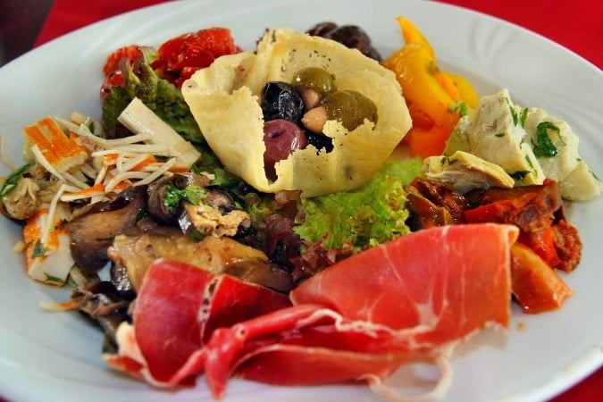 L’Incontro Pizzeria › LifeInTown.de