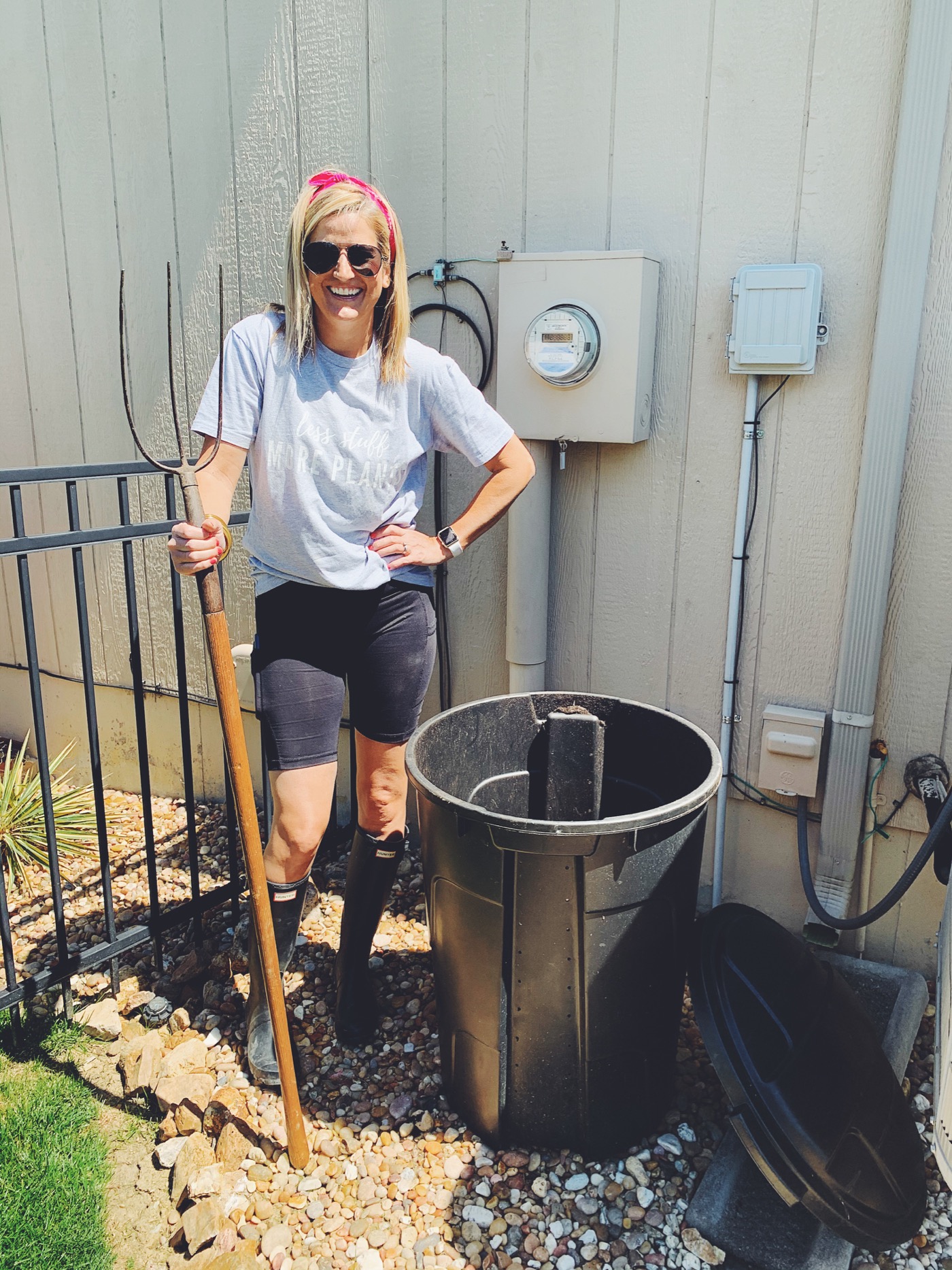 How to Create and Maintain a DIY Compost Bin Life Love Larson