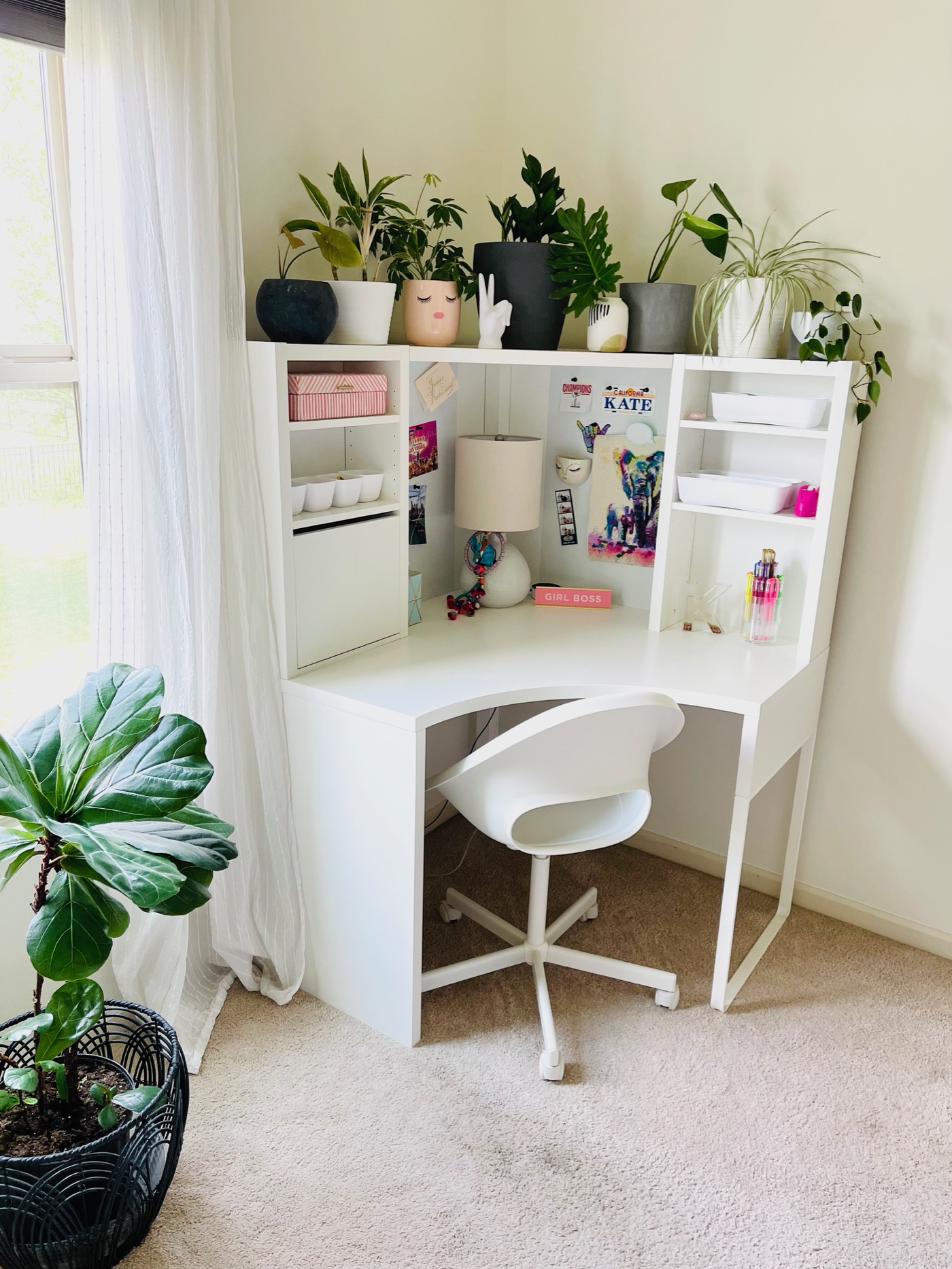 DIY Corner Desk Diy Corner Desk, Bedroom Makeover, College Apartment