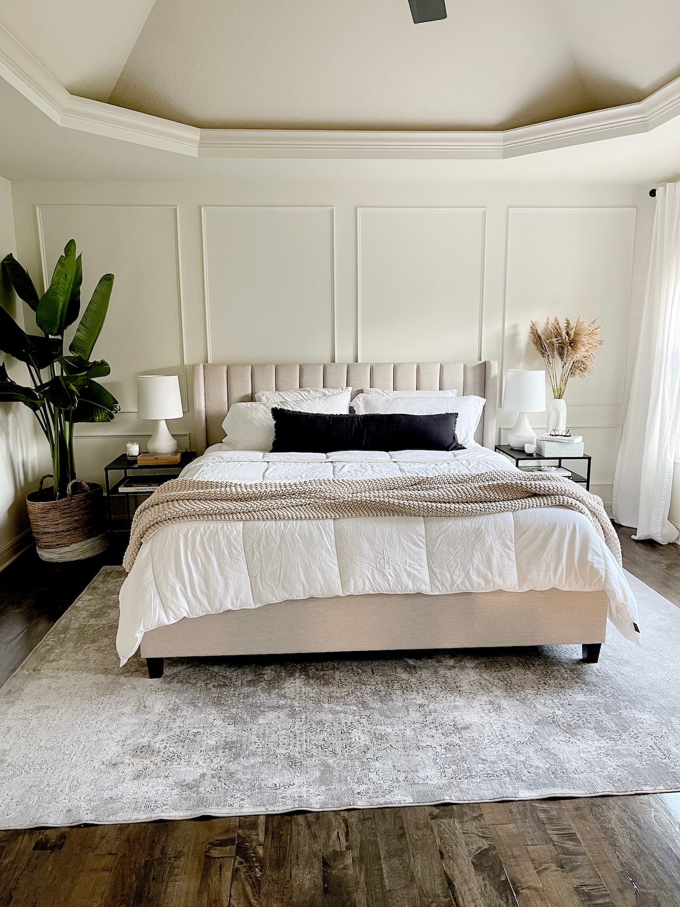 The Look of Wall Trim on a Large Bedroom Wall Life Love Larson