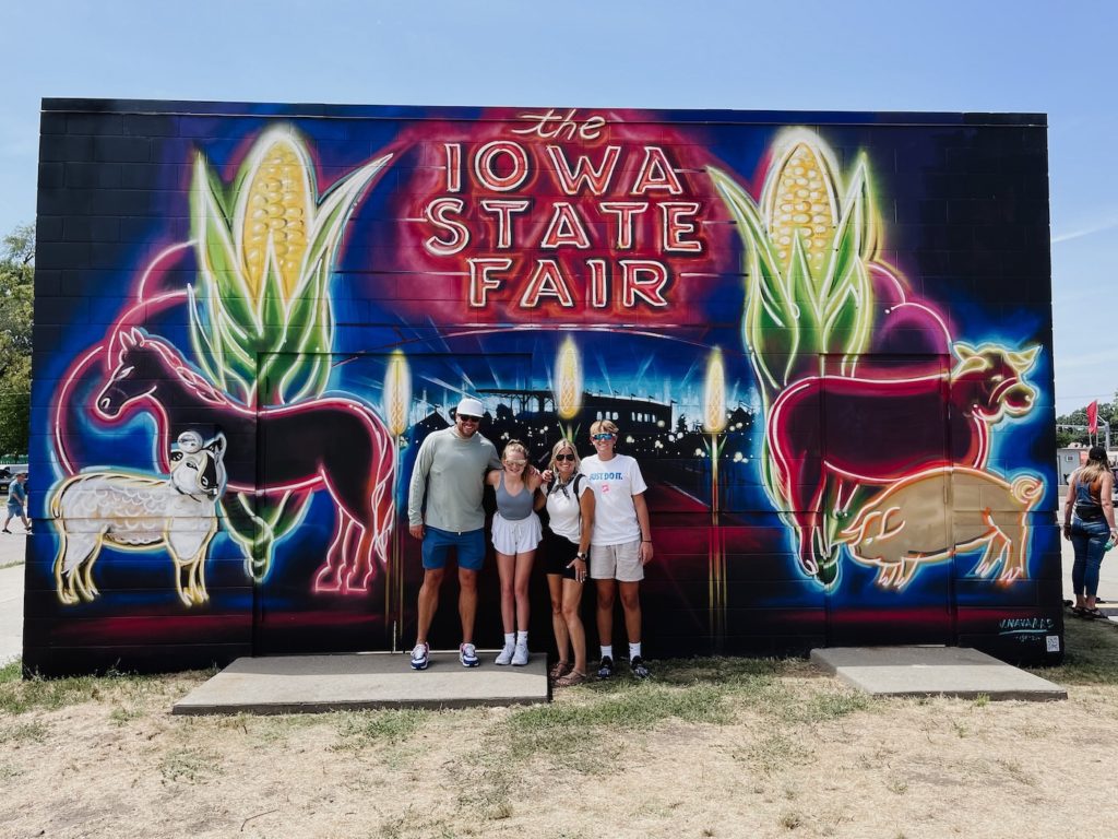 How to Do the Iowa State Fair in Des Moines, IA for the Weekend Life