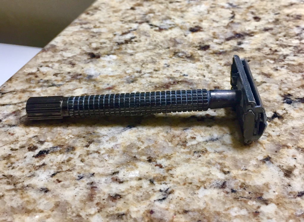 How to Shave with a Safety Razor Life of an Earth Muffin