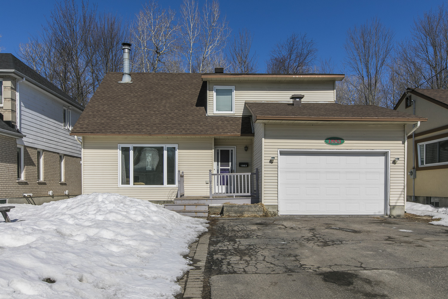 1883 Rosebella Ave Ottawa Real Estate Group Life Real Estate Group