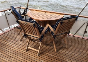 Aft deck