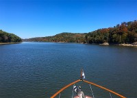 Cruising Cumberland River